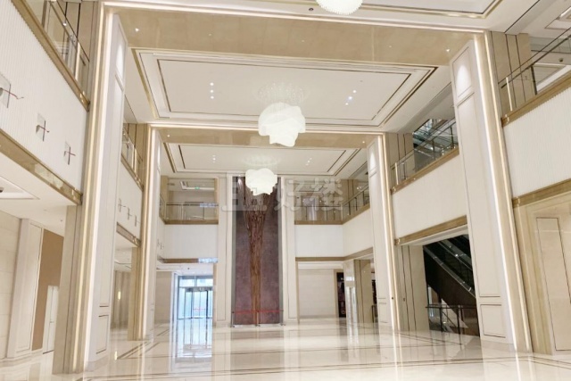租办公室多少钱的办公室租金跨度很大，大概要多少平方的？这个要看在什么地方！