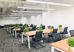 互联网公司遗留精装 高层东向视野开阔 户型方正精装带家具