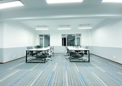 地铁1号线四惠东站 南岸一号 通惠河南侧 全新装修 全套家具