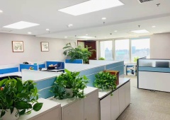 地铁2/6号线朝阳门站出口500米 丰联广场 全新装修对电梯