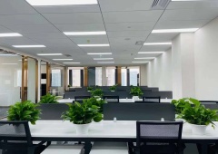 太阳宫地铁零距离 冠城大厦 精装带家具 拎包入住