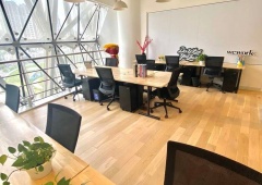 望京 WEWORK·中航资本大厦 11人办公室 精装修