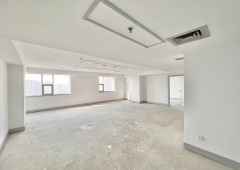 1号线万寿路，现有房源560平米可注册，使用率高