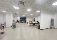 丰台区 首农双创中心大厦 精装修253平米带家具 交通便利