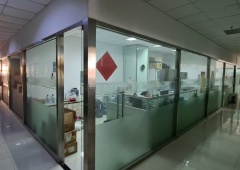 三里屯4号院1415平米独栋出租，临街可商业可办公，遗留精装