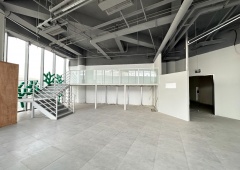 园区平层 396平 东北向 局部LOFT 遗留装修 采光巨好
