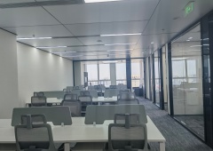 丽泽天地全新精装修 户型方正 高区视野开阔 随时起租