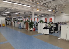 新出1523精装修带家具 24小时空调 随时起租