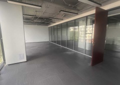 业主直租 二环德胜门 新安大厦 正对电梯 东南向落地窗配家具