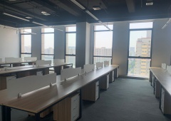 中源科技大厦 551平米精装修带家具  正对电梯 拎包入住