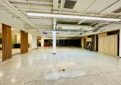 大黄庄桥 北汽齿轮场文创园 新出独栋 南北通透