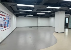 北京科技会展中心 精装修带家具 格局方正采光好 楼下就是地铁