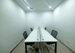 潘家园/十里河 嗨淘客Hitalk·高和蓝峰大厦 4人办公室 精装修