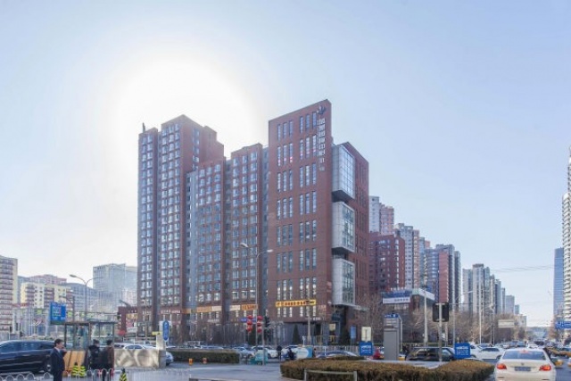 蓝堡国际中心租赁电话：010-58435599